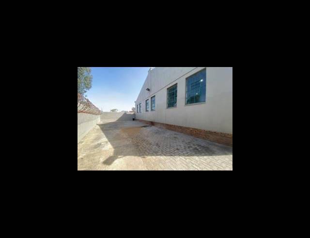 300M² WORKSHOP TO LET IN BENONI CENTRAL